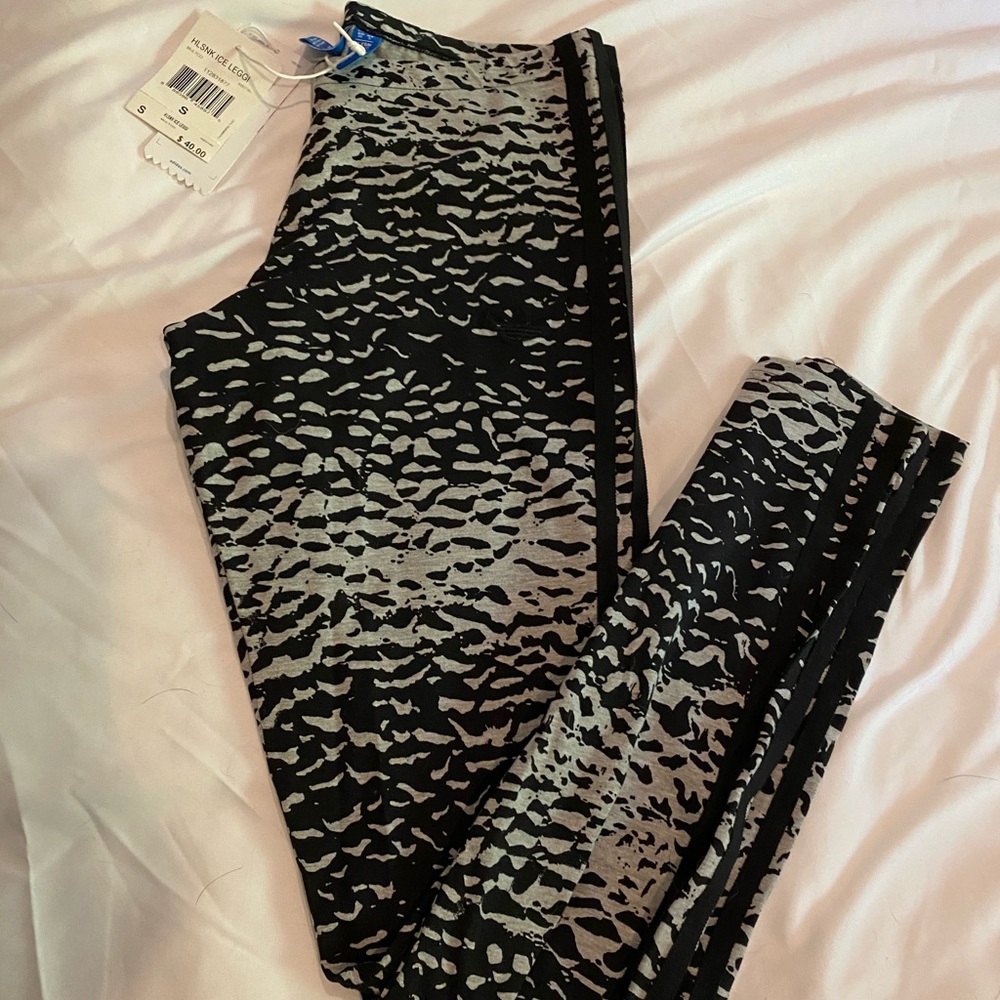 Adidas printed leggings